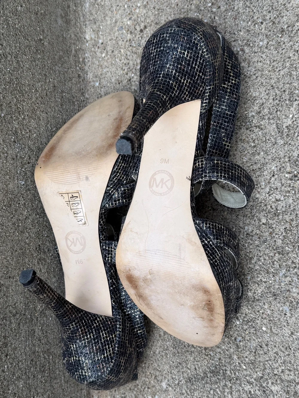 Michael Kors Evie Cheetah Black Glitter Platform Leather Open Toe Sandal 9